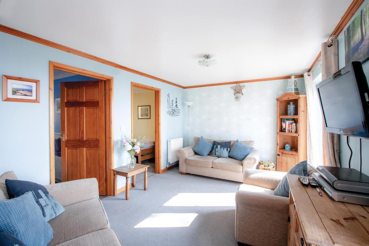 Bronllys Farm Coastal Self-Catering Appartement Llanelli Buitenkant foto