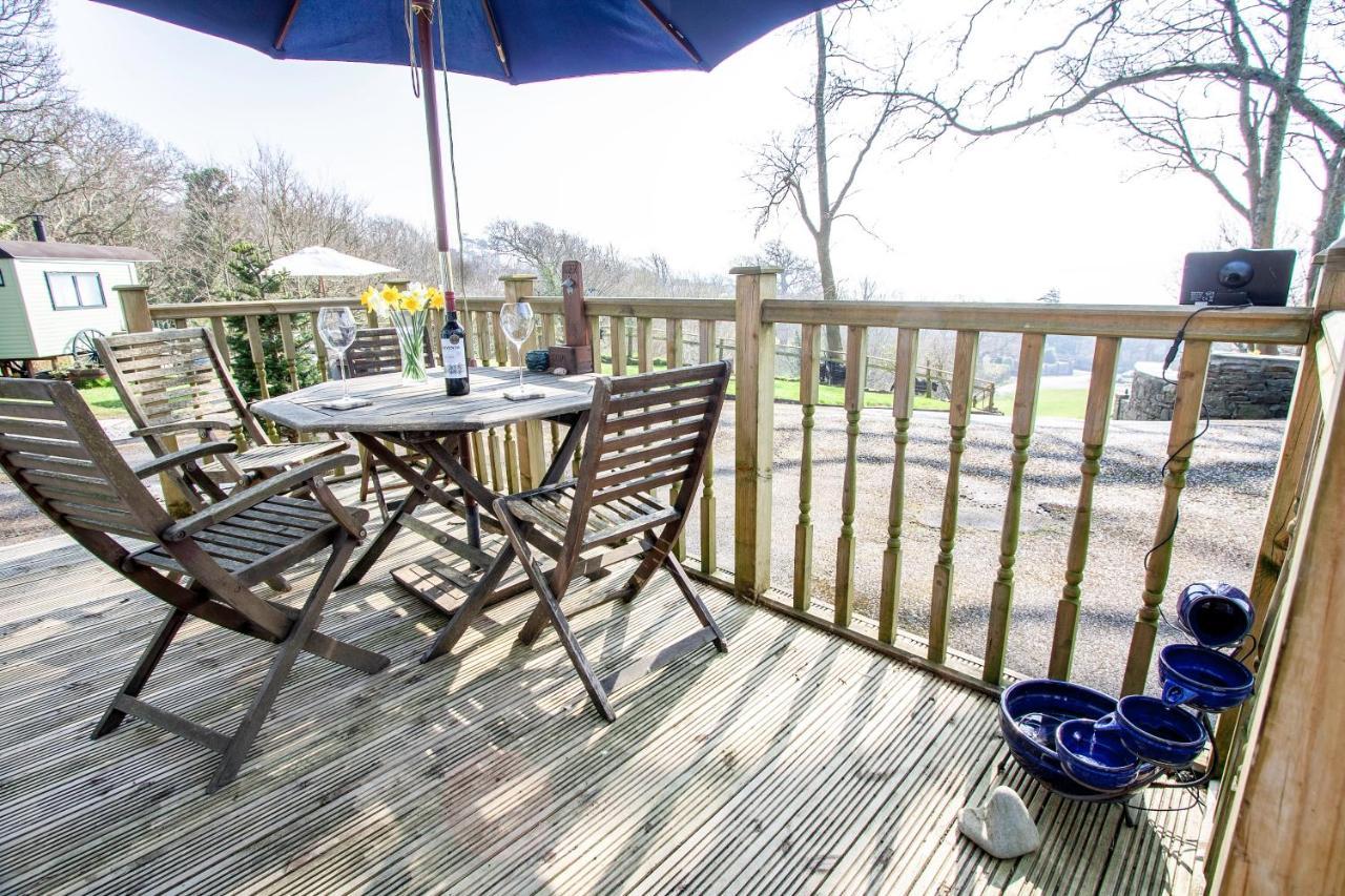 Bronllys Farm Coastal Self-Catering Appartement Llanelli Buitenkant foto