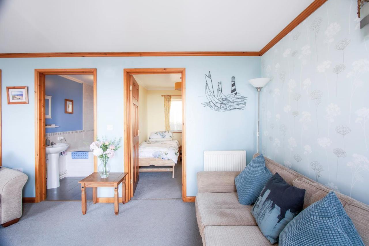 Bronllys Farm Coastal Self-Catering Appartement Llanelli Buitenkant foto